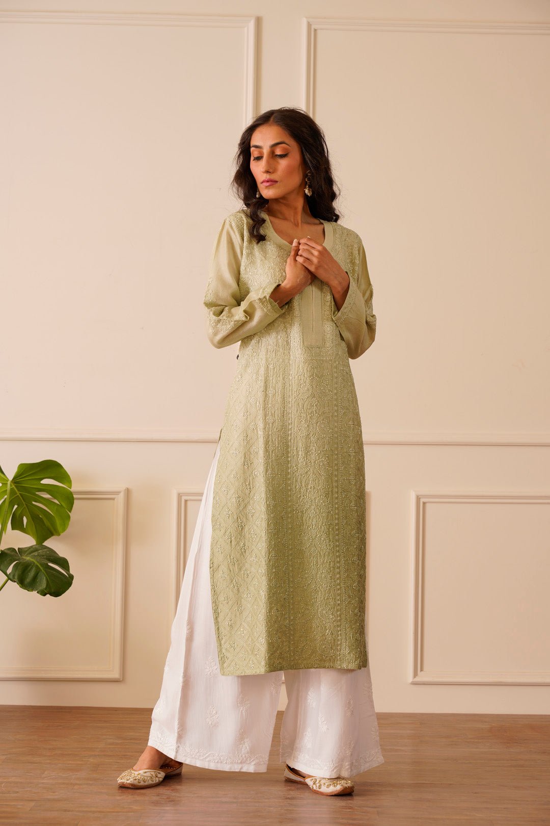 Angelic Light Moss Ombre Viscose Straight Kurta - House Of Awadh
