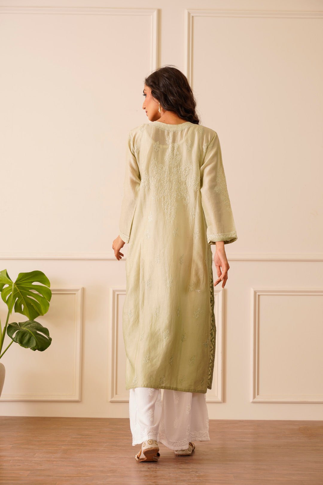 Angelic Light Moss Ombre Viscose Straight Kurta - House Of Awadh